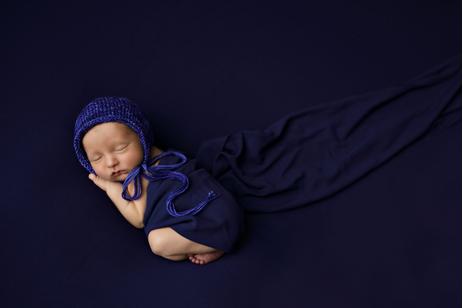 erin-young-portrait-design-maternity--newborns-JDUUIMP8VV46.jpg